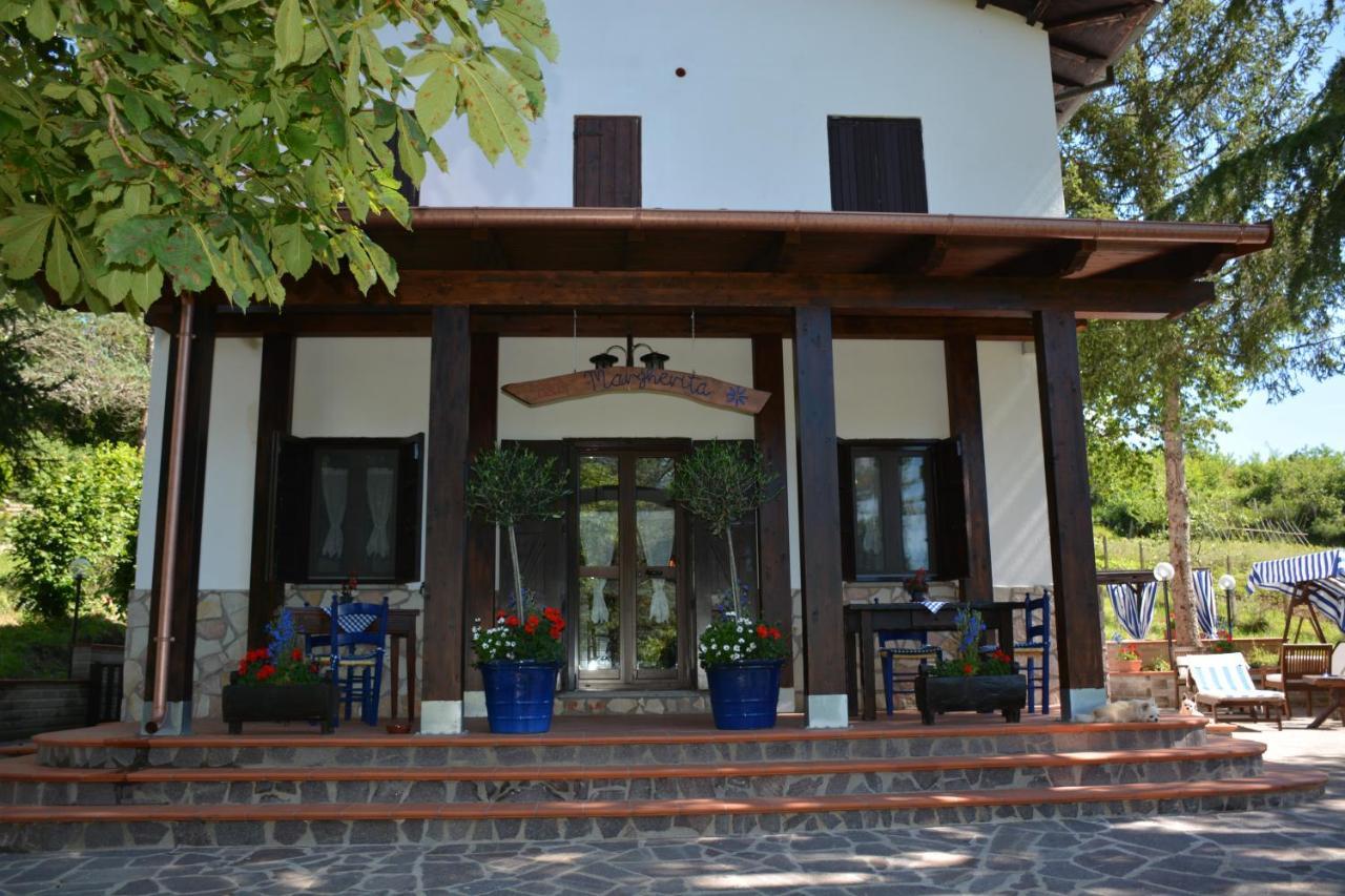 Bed And Breakfast Margherita & Home Restaurant Gerano Buitenkant foto